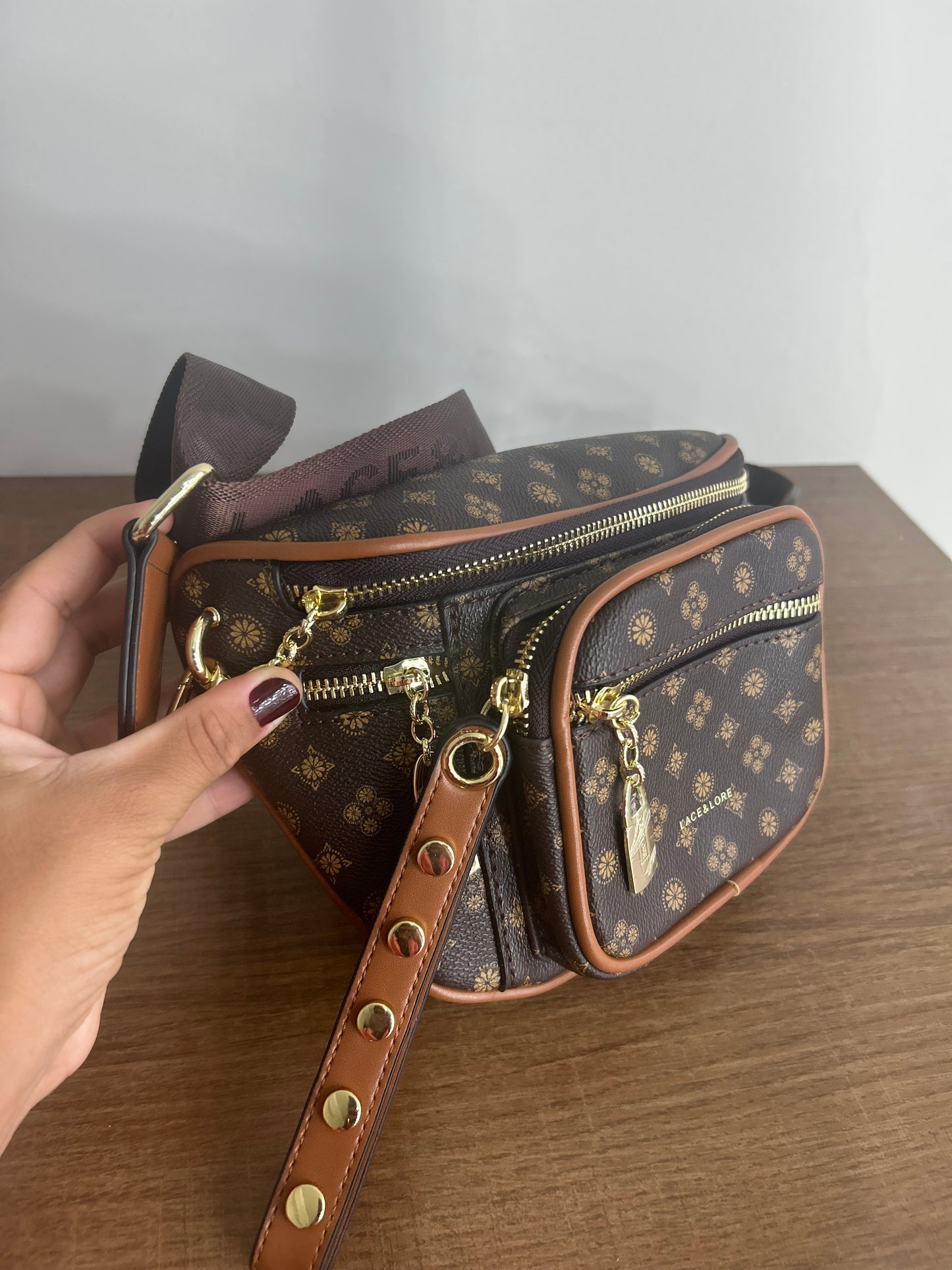 Bolsa Pochete