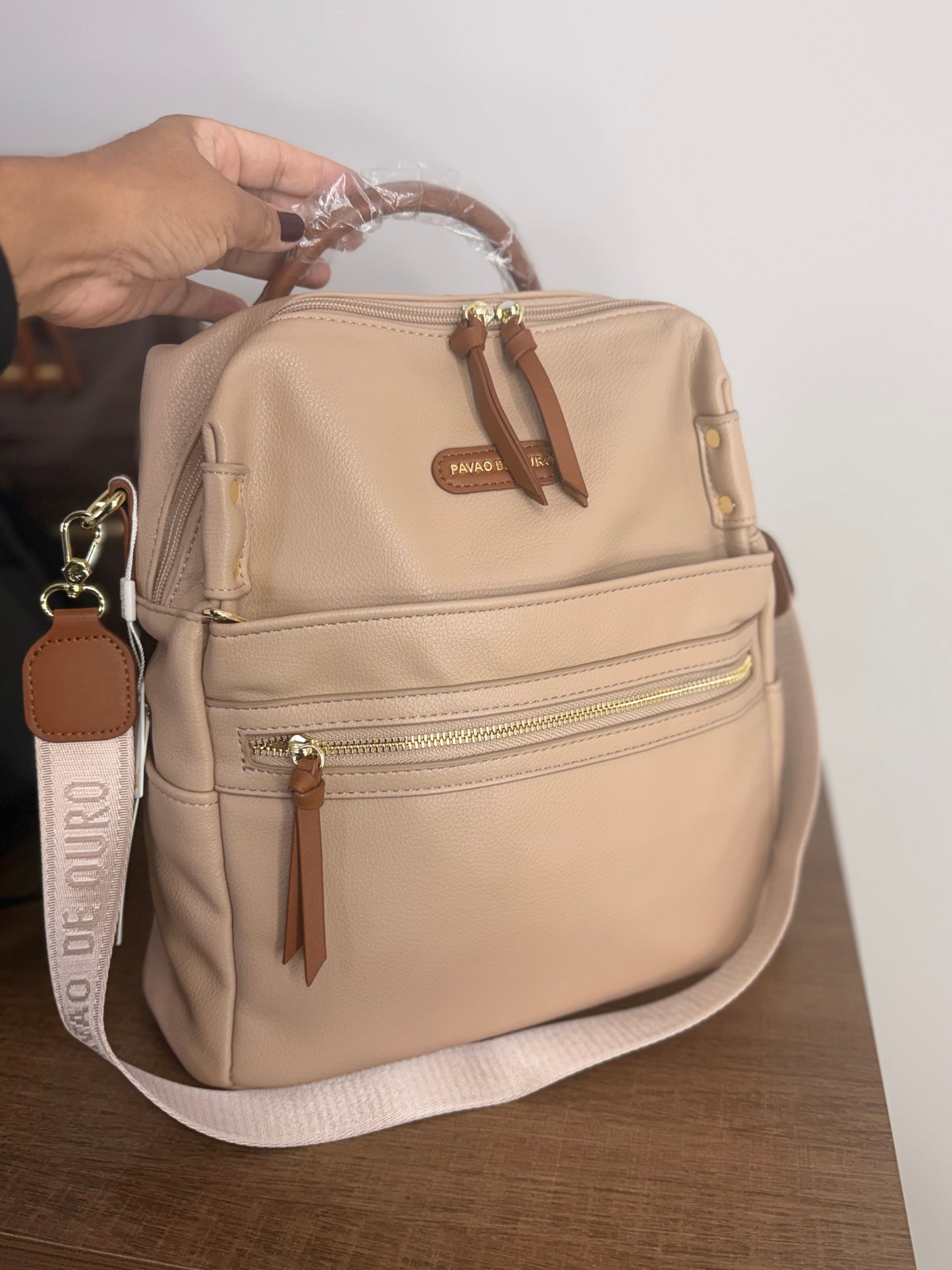 Bolsa mochila pavão de ouro
