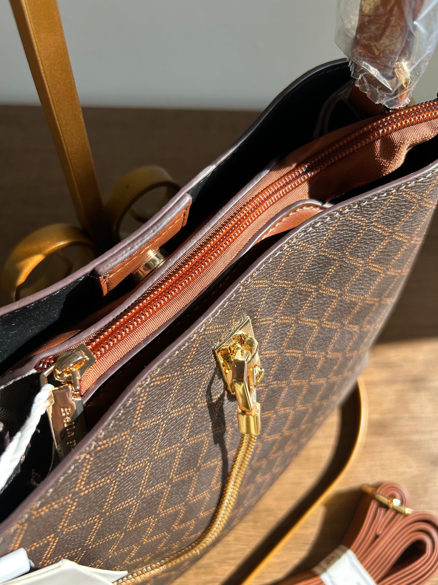 Bolsa vitória