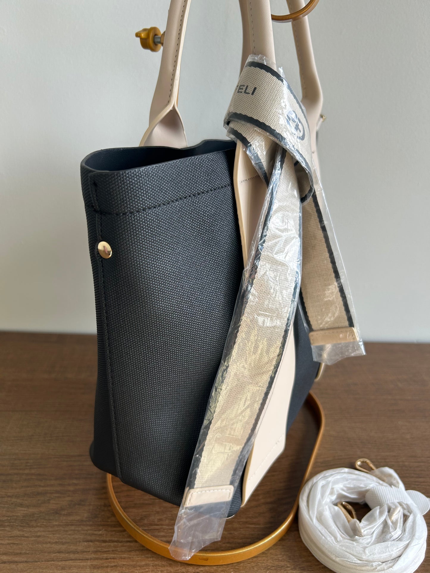 Tote Elegance Premium