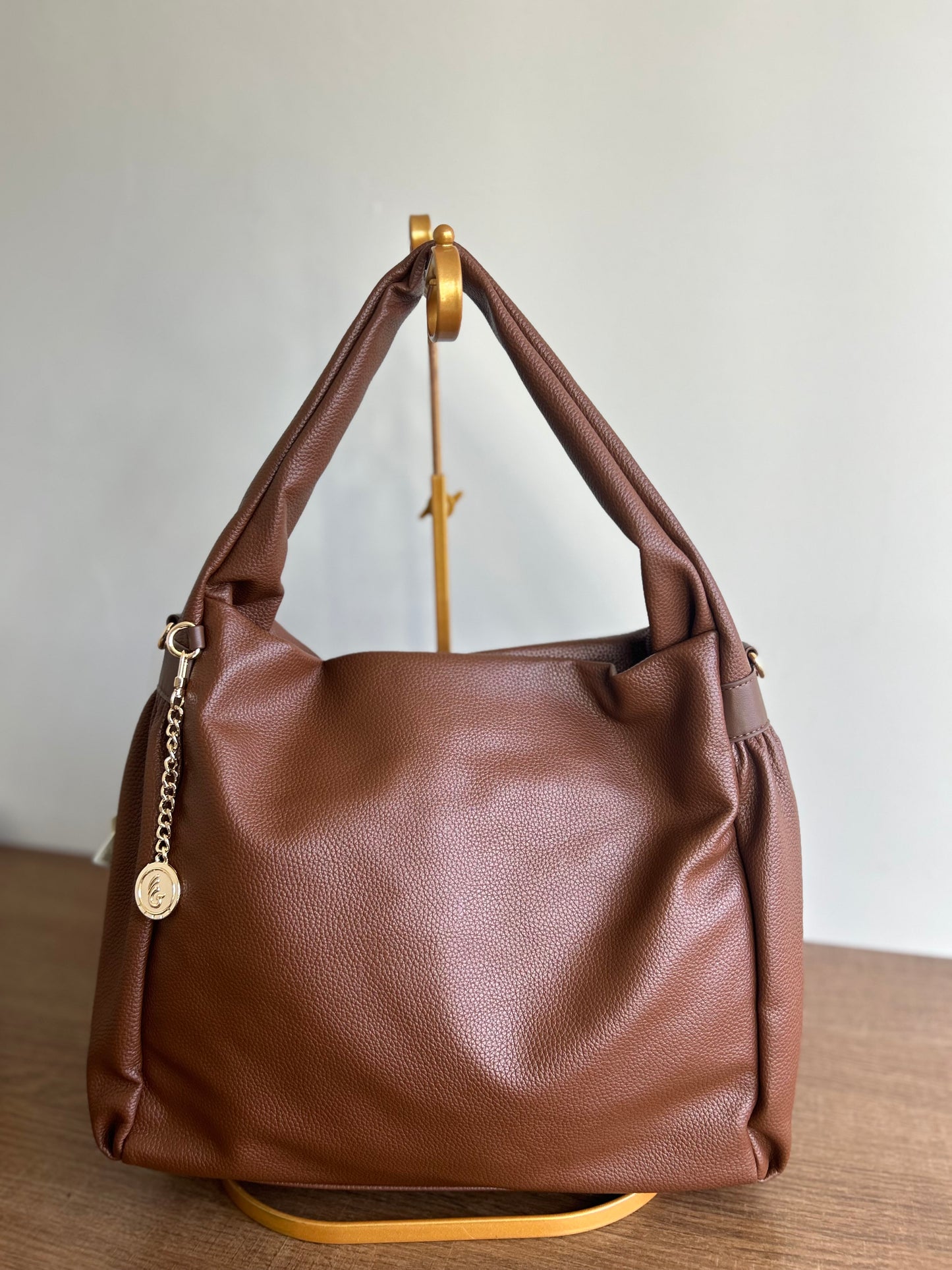 Bolsa hobo Essencial