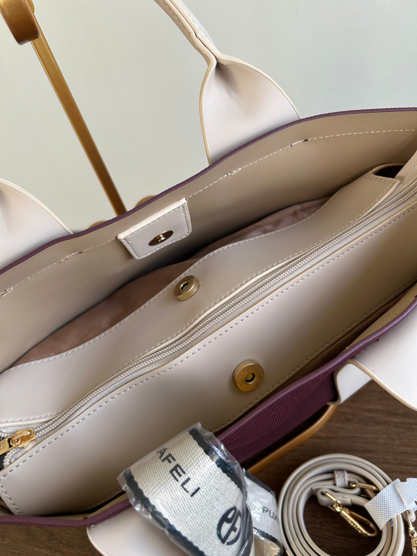 Tote Elegance Premium